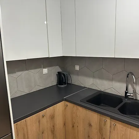 The Urban Nest * Corinth